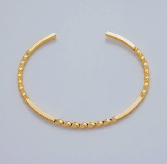 Golden Twist Cuff