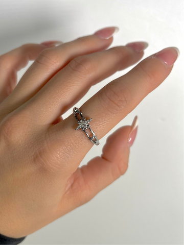 North Star Adjustable Ring