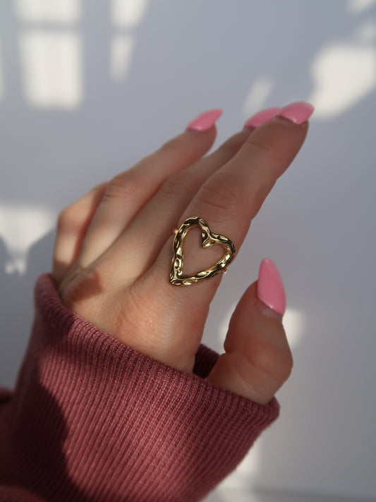 Heart of Resilience Ring (Gold)