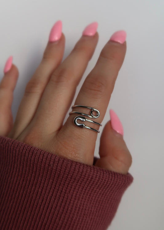 Safety In Me Ring (Silver)