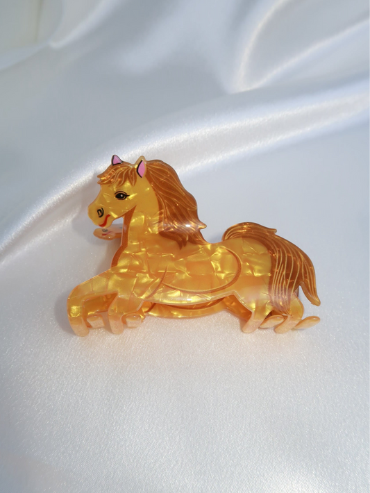 Golden Pony Clip